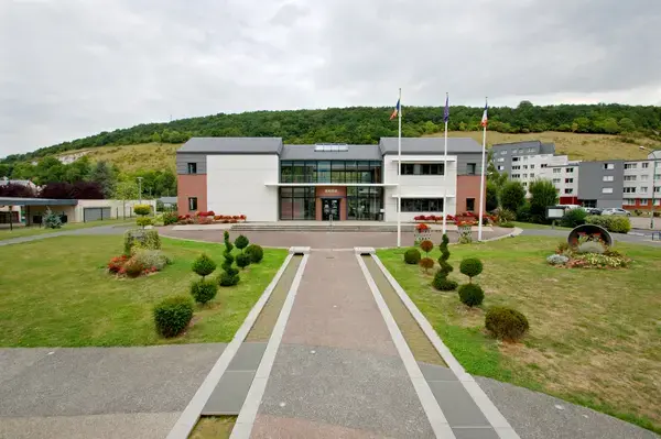 Borne de Recharge 76 Installateur borne de recharge Saint-Léger-du-Bourg-Denis